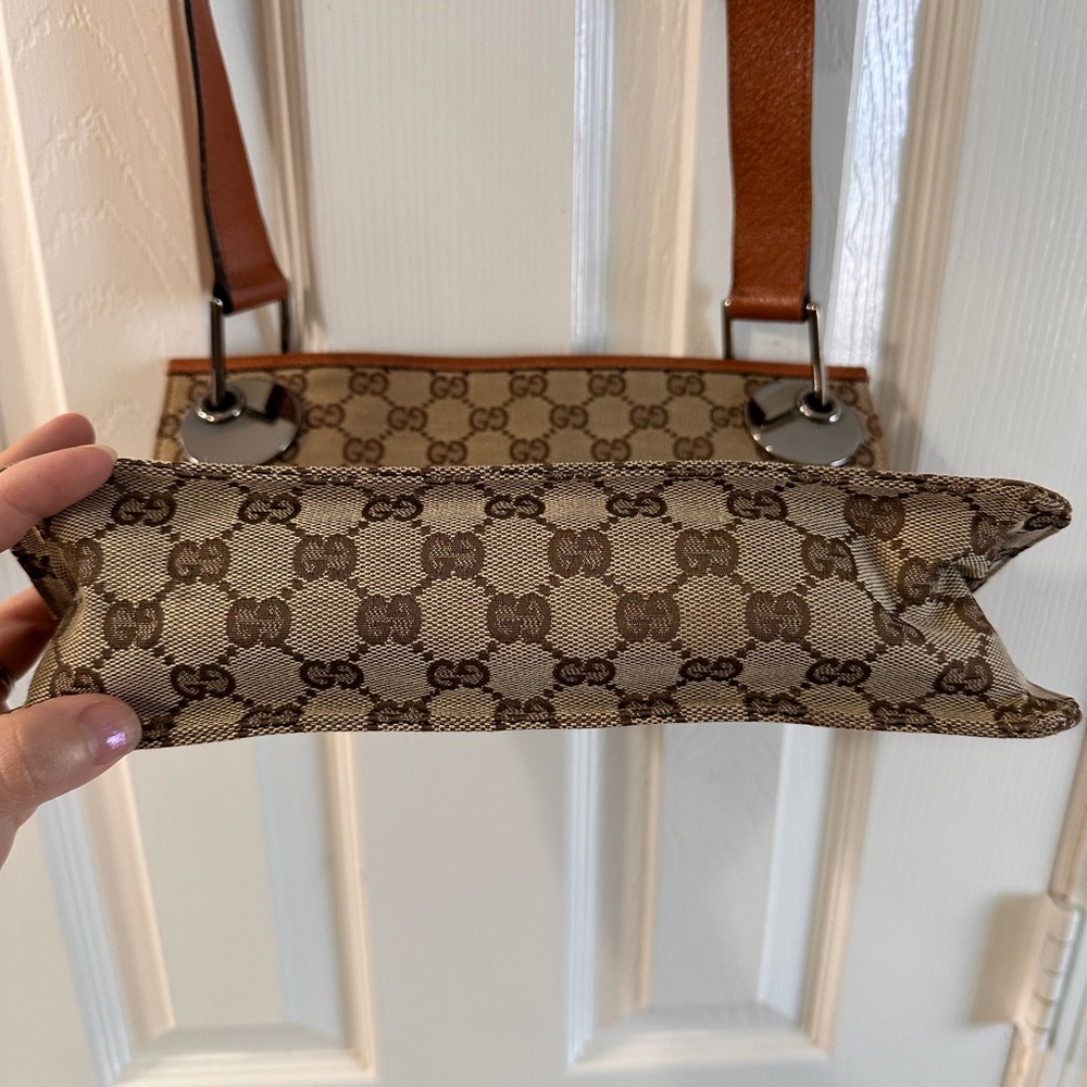 Gucci Brown and Tan crossbody Bag - Picture 4 of 16